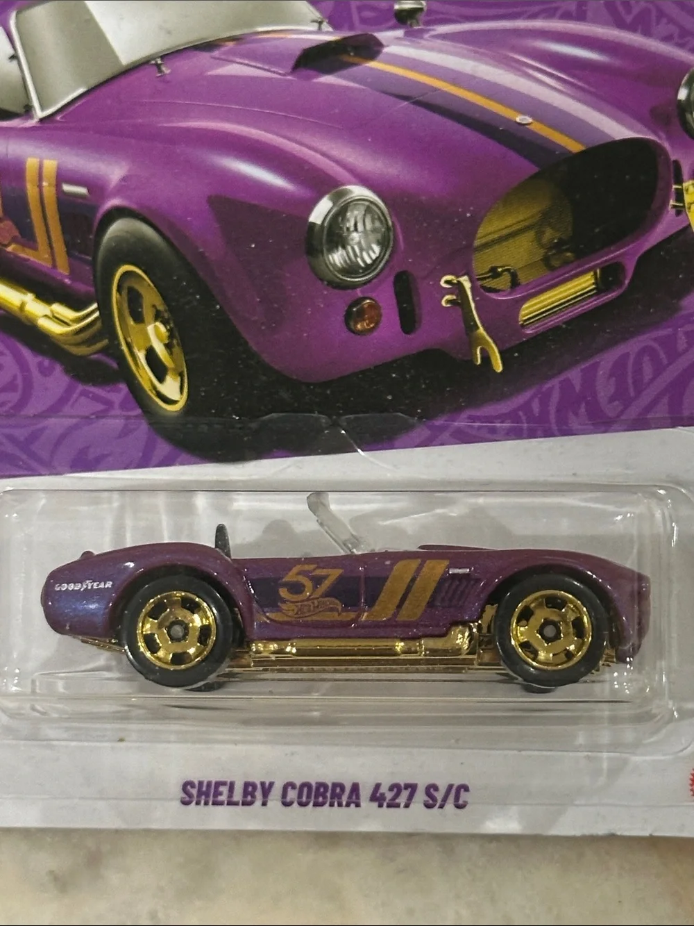 Hot Wheels Shelby Cobra 427 S/C Toy Car - Purple & Gold